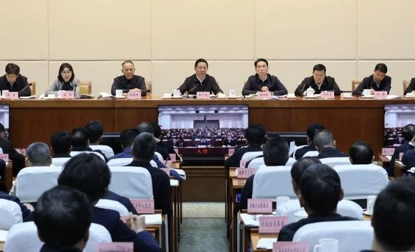 王予波在全省安全生产和防灾减灾救灾视频会议上强调持续拧紧各方责任链条 精准防范化解安全风险